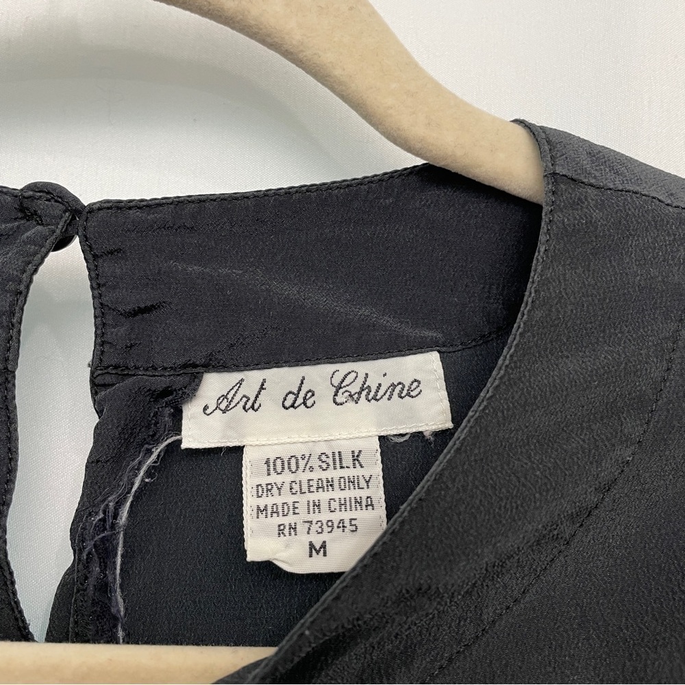 100% Silk Classic Black Short-Sleeve Blouse - Picture 4 of 5